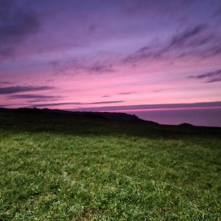 West Hill Retreat Seaview Balcony Chic Loft Studio & Free Parking Hastings Buitenkant foto