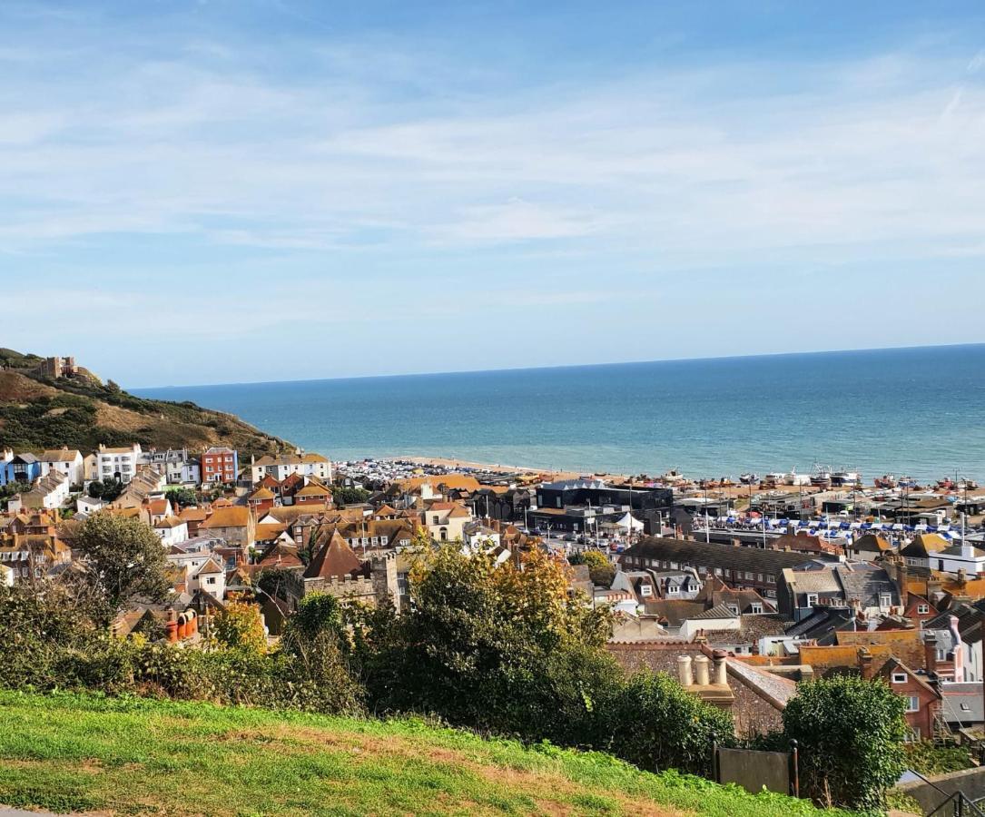 West Hill Retreat Seaview Balcony Chic Loft Studio & Free Parking Hastings Buitenkant foto